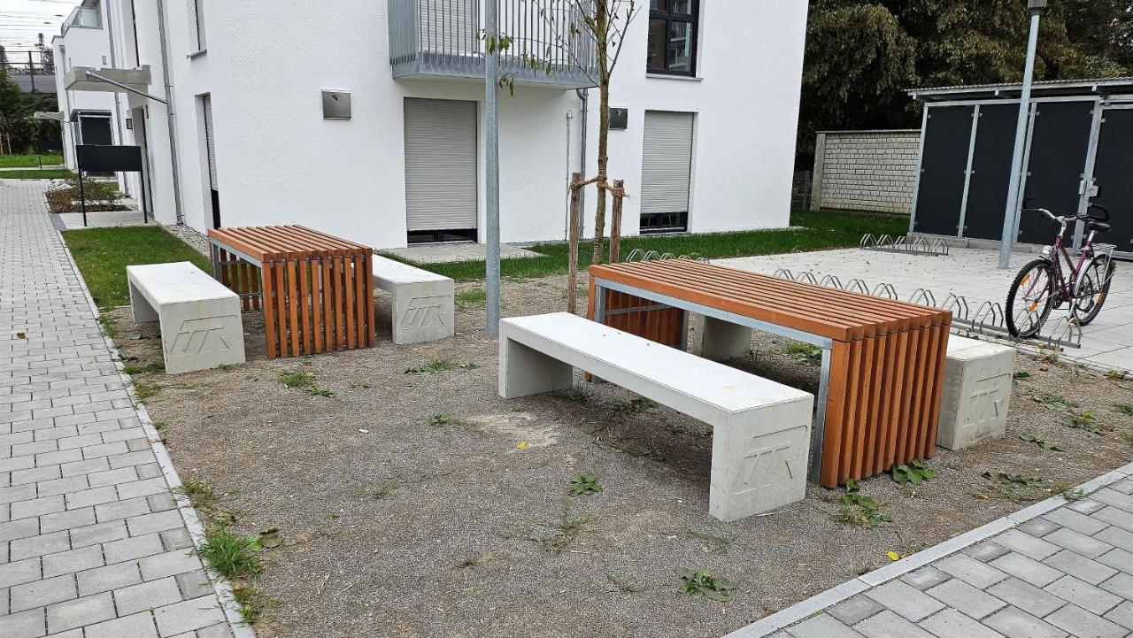 Apartment Kueche Arbeitsplatz Netflix Wlan Barrierefrei 아우크스부르크 외부 사진